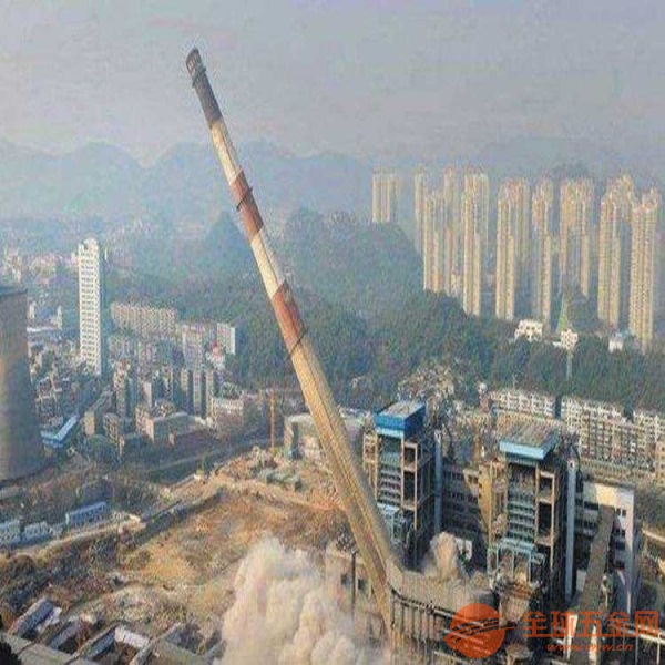 烟囱拆除方案及施工前的准备 建筑物拆除作业的安全与规范